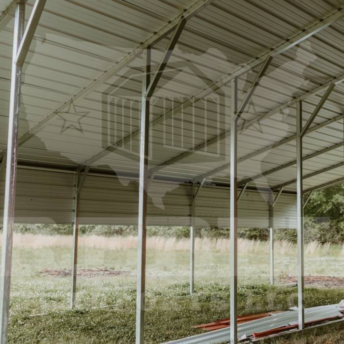 The Holloways 42x35x11x8 Straight Roof Horsebarn