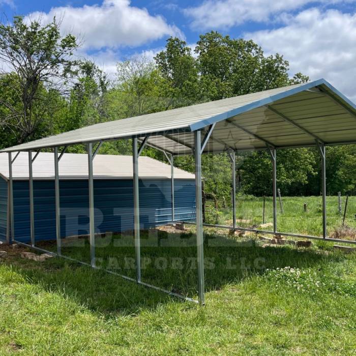 Warden Family Boxed Eave Style carport