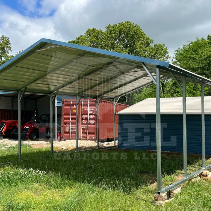 Warden Family Boxed Eave Style carport